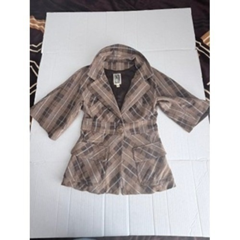 Tulle Brown Plaid Wool Blend 3/4 Bell Sleeve Button Front Peplum Jacket Womens M
